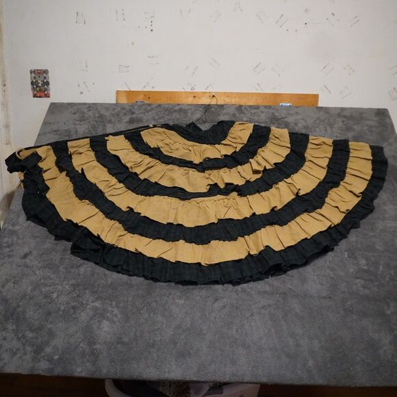 Nancy's Nook Burlap Green Plaid Ruffled Tree Skirt Extra Large Farmhouse cottage - Picture 3 of 5